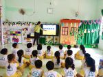 Giáo viên thi thực hành