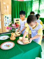 Giáo viên thi thực hành