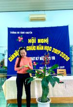 Thi hái hoa dân chủ