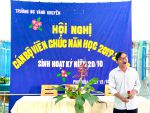 Thi hái hoa dân chủ