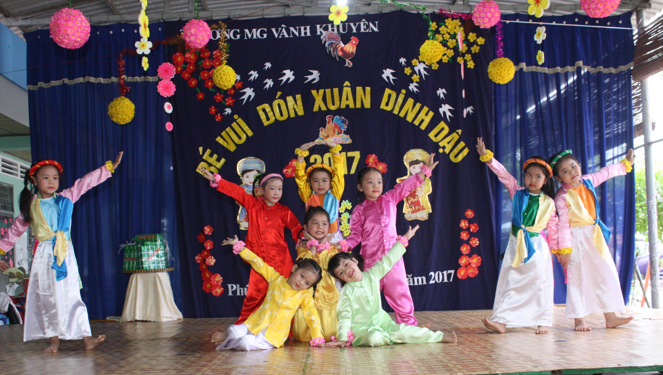 ĐĂNG KÝ NHẬP HỌC CHO TRẺ ĐẾN TRƯỜNG MN VÀNH KHUYÊN NH 2021-2022 TẠI ĐÂY