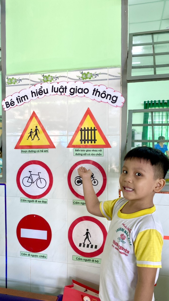 Bài tuyên truyền về an toàn giao thông cho trẻ mầm non