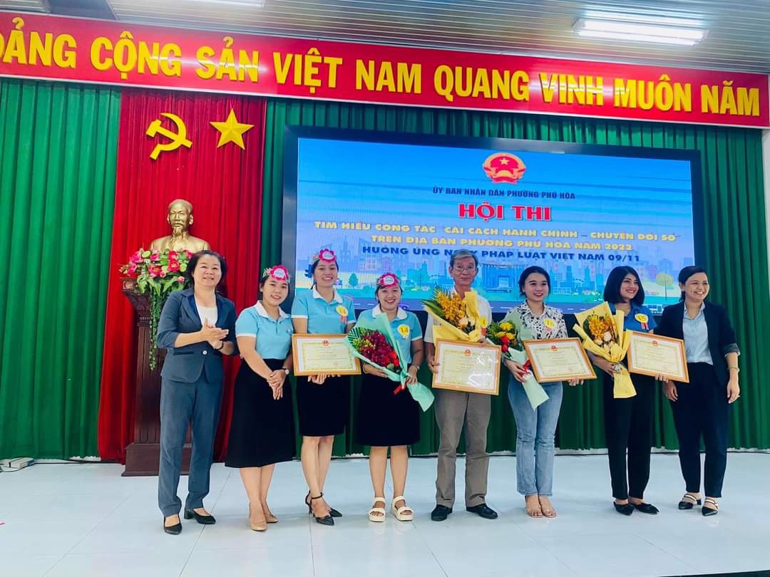 Hội thi tìm hiểu công tác "Cải cách hành chính-chuyển đổi số" trên địa bàn phường Phú Hòa năm 2022